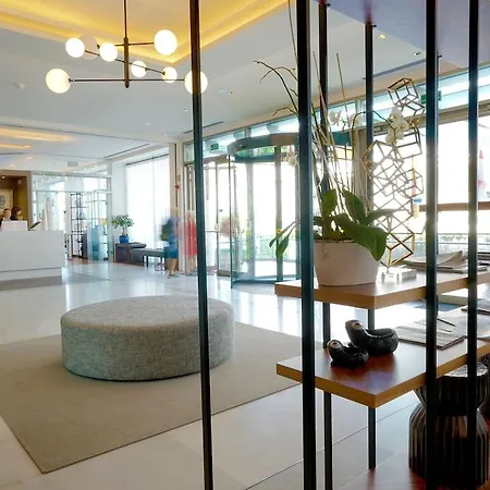 Avenida Sofia And Hotel 4*