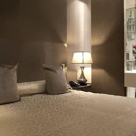 Avenida Sofia And 4*